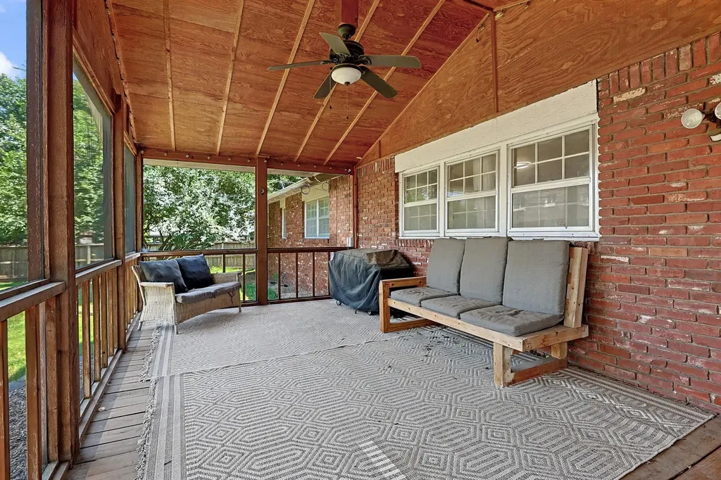 6414 E 12th Street Wichita KS 67206