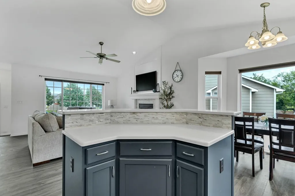 1509 S Shiloh Court Wichita KS 67207