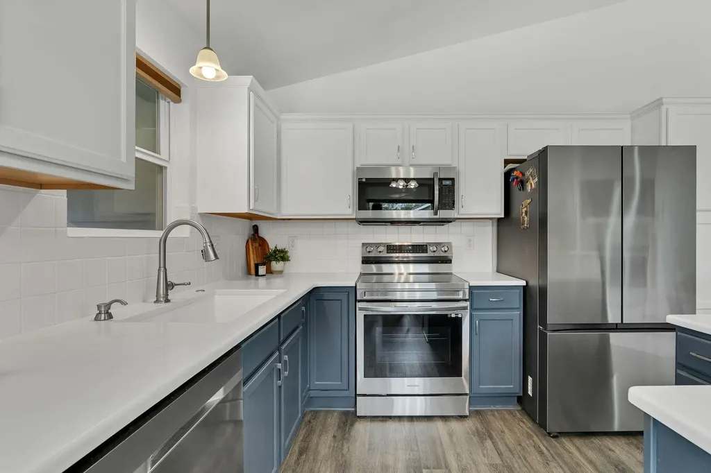 1509 S Shiloh Court Wichita KS 67207