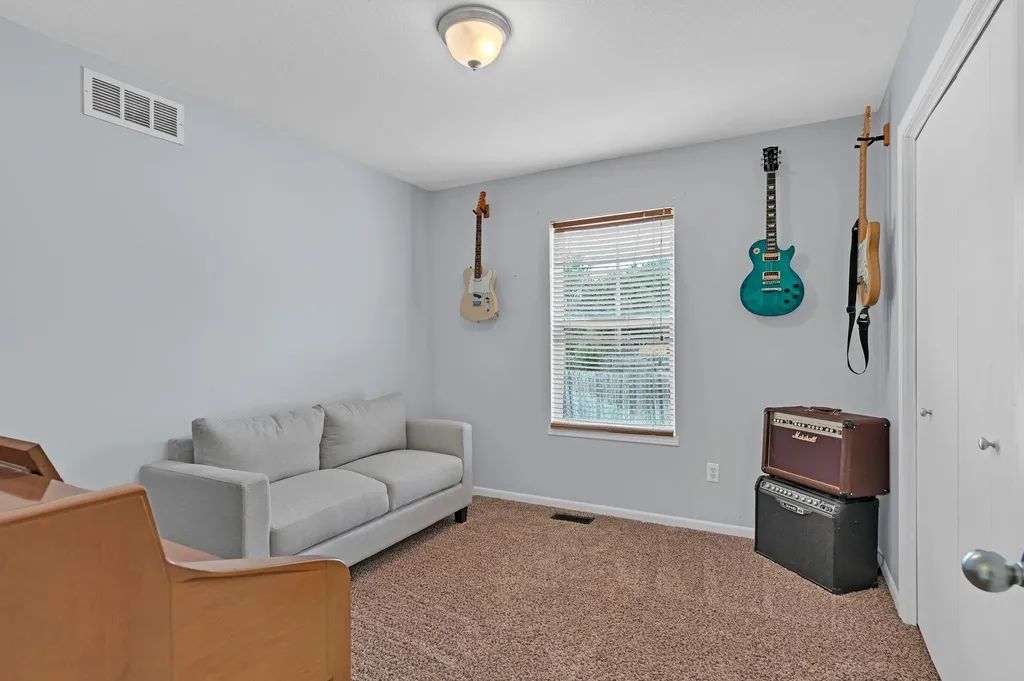 1509 S Shiloh Court Wichita KS 67207