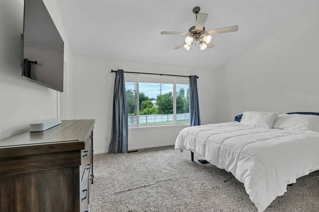1509 S Shiloh Court Wichita KS 67207