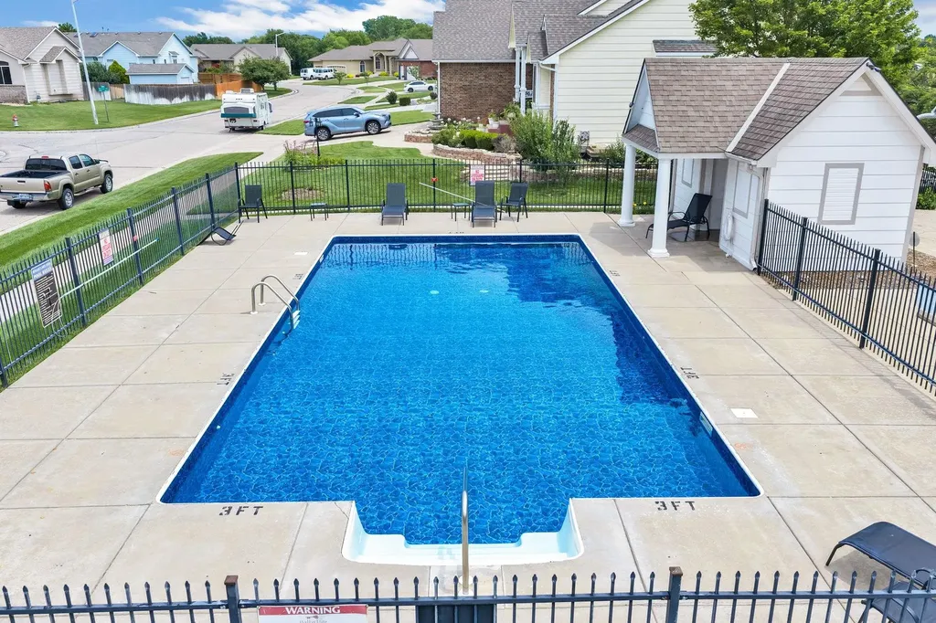1509 S Shiloh Court Wichita KS 67207