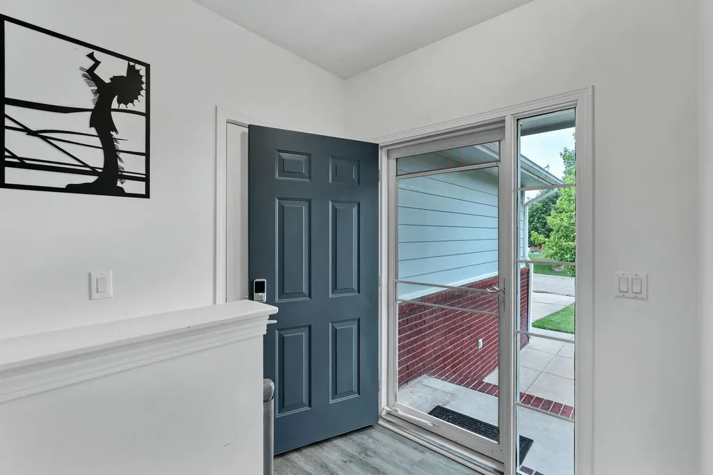 1509 S Shiloh Court Wichita KS 67207