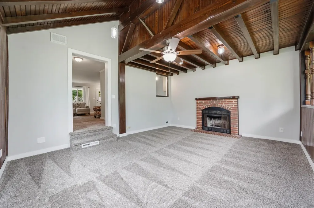 350 N Hillcrest Wichita KS 67208