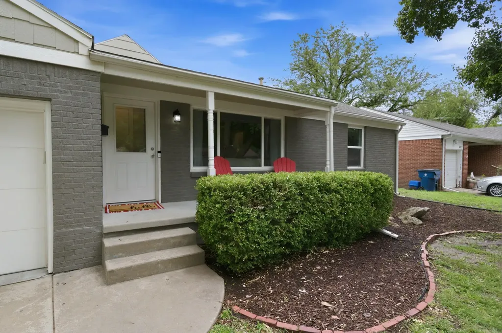 350 N Hillcrest Wichita KS 67208