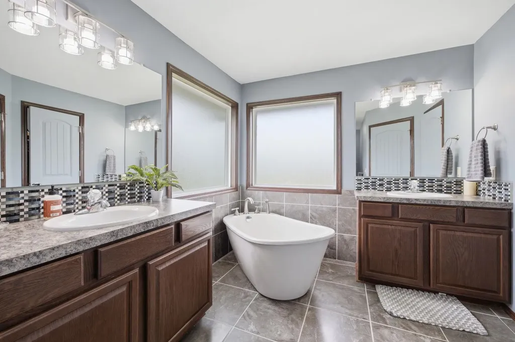 2000 W 95th Street S Haysville KS 67060