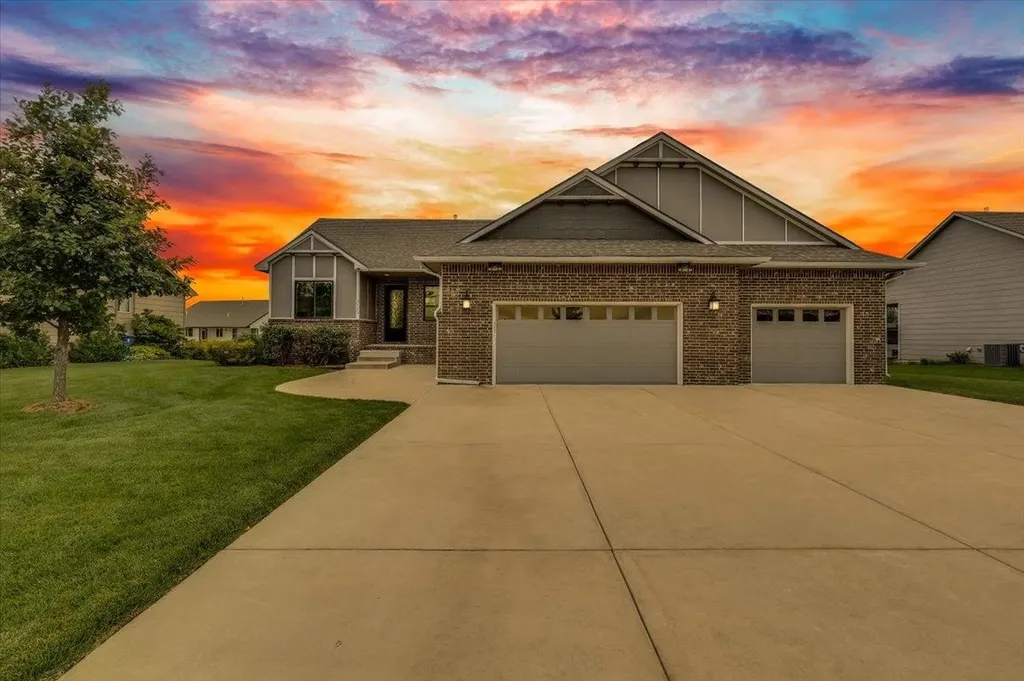 3513 N Bluestem Rose Hill KS 67133