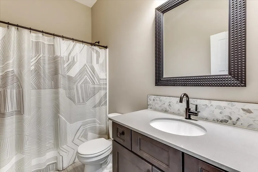 3513 N Bluestem Rose Hill KS 67133