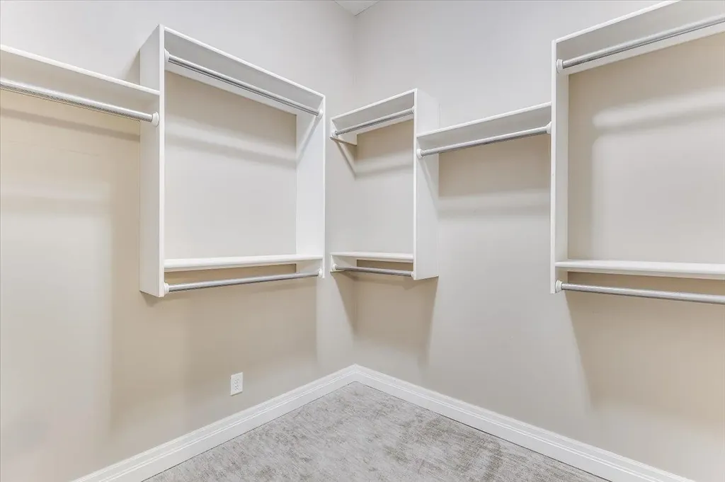 3513 N Bluestem Rose Hill KS 67133