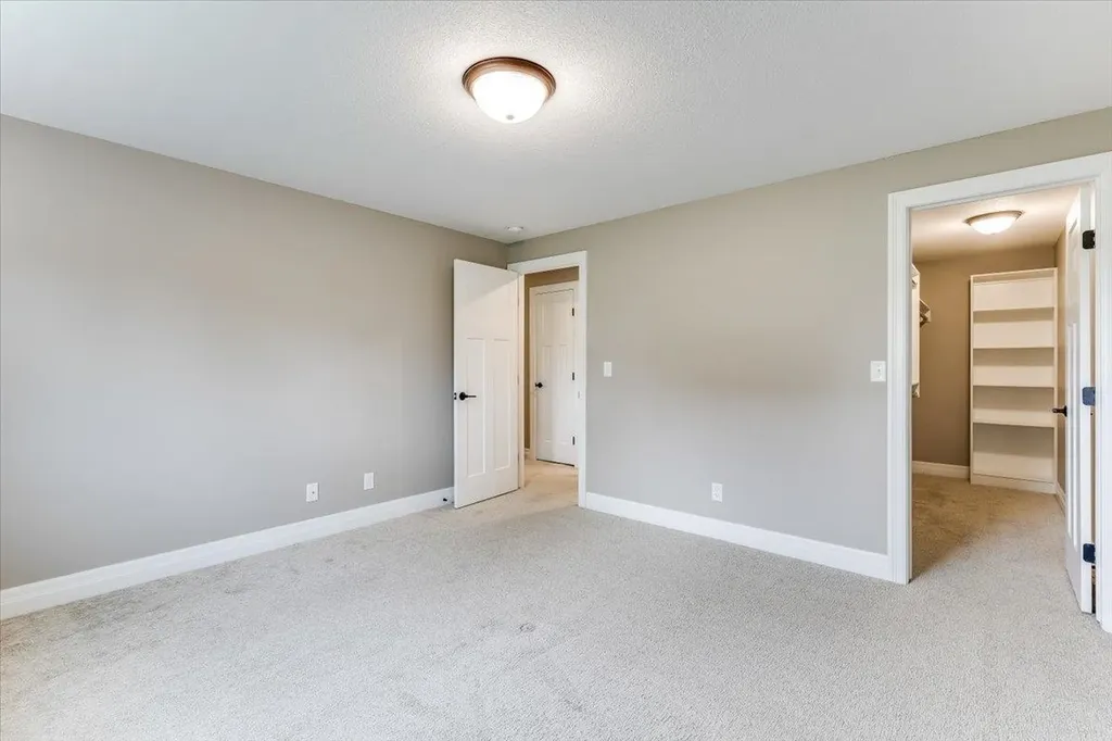 3513 N Bluestem Rose Hill KS 67133