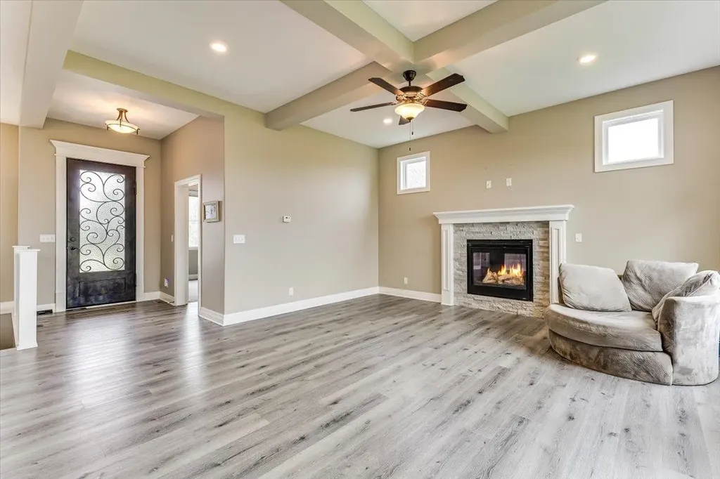 3513 N Bluestem Rose Hill KS 67133