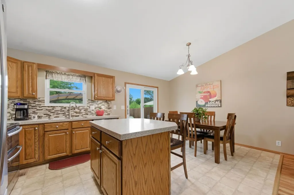 9414 E Carson Street Wichita KS 67210