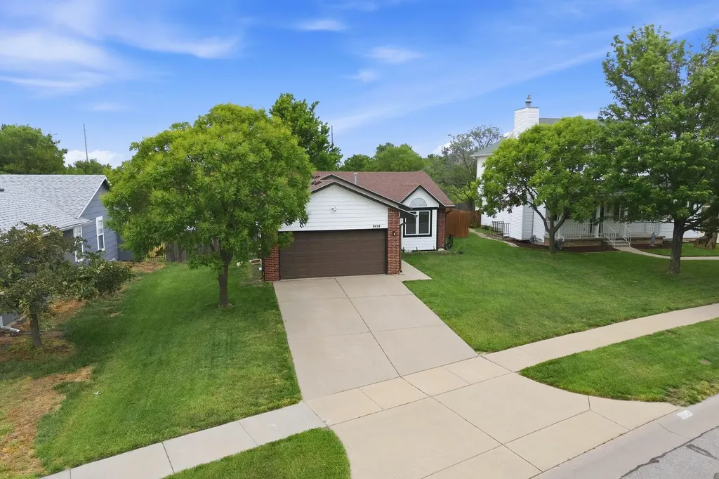 9414 E Carson Street Wichita KS 67210