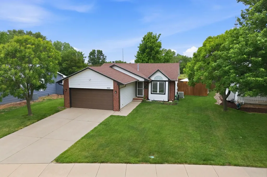 9414 E Carson Street Wichita KS 67210