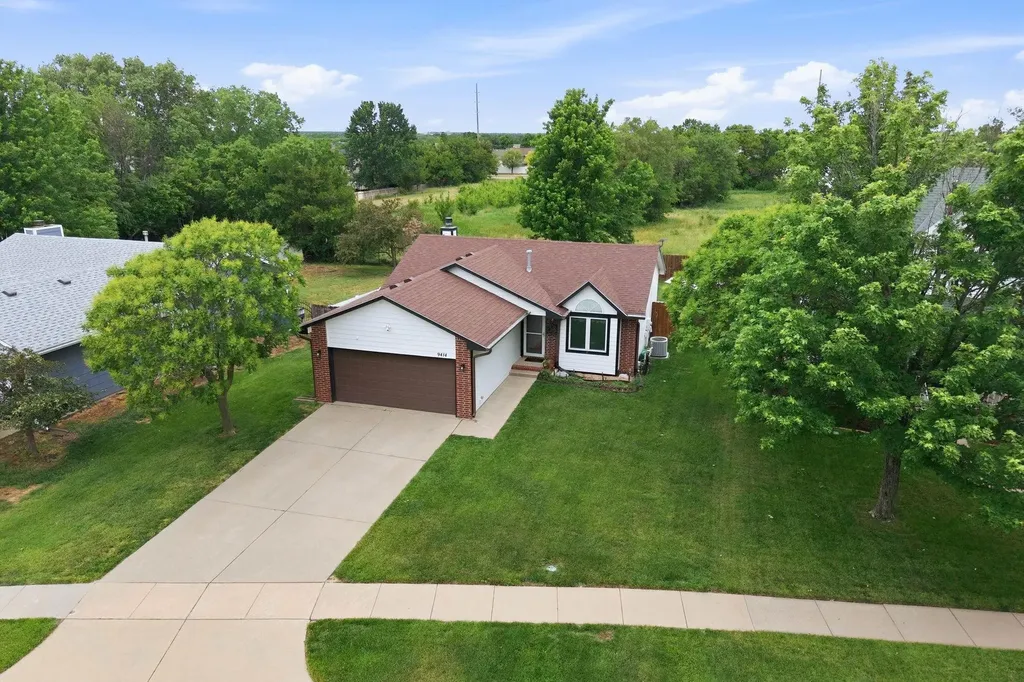 9414 E Carson Street Wichita KS 67210