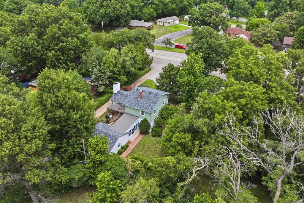 2313 S George Washington Boulevard Wichita KS 67218