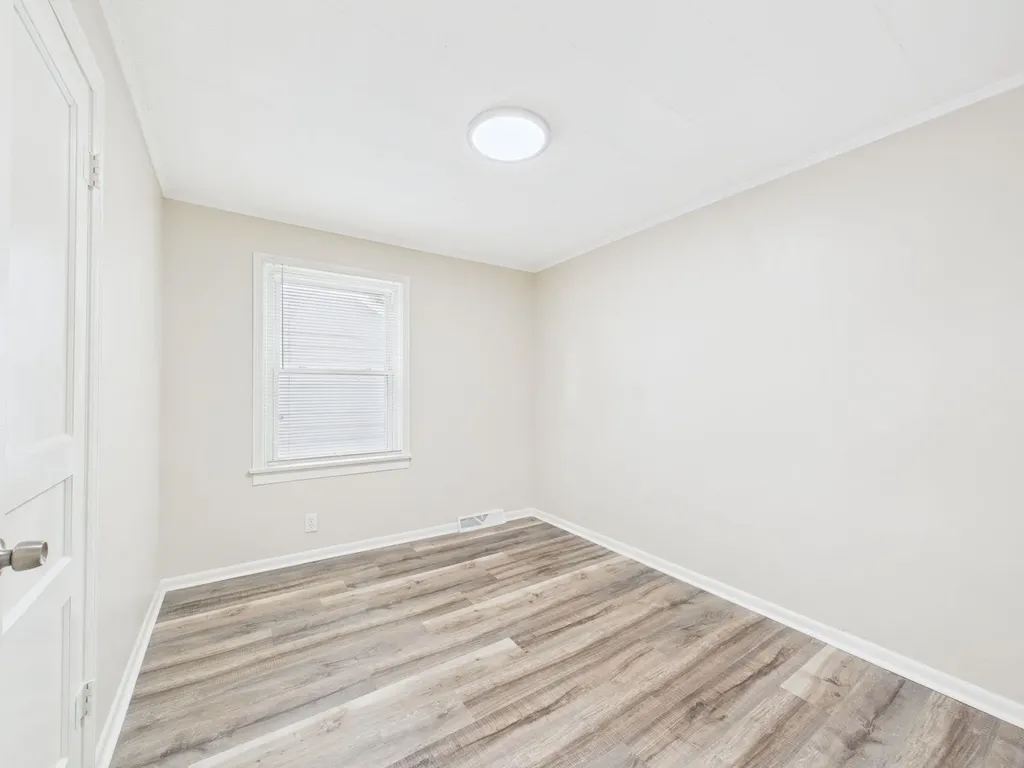 821 S Vassar Avenue Wichita KS 67218