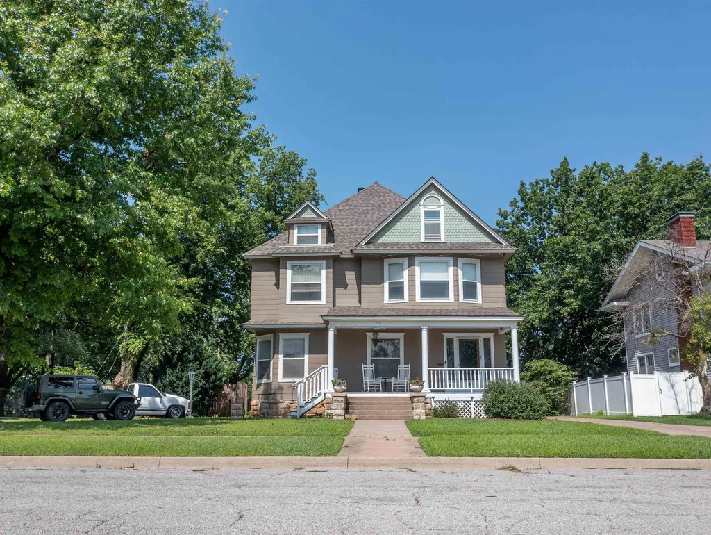 116 N F Wellington KS 67152