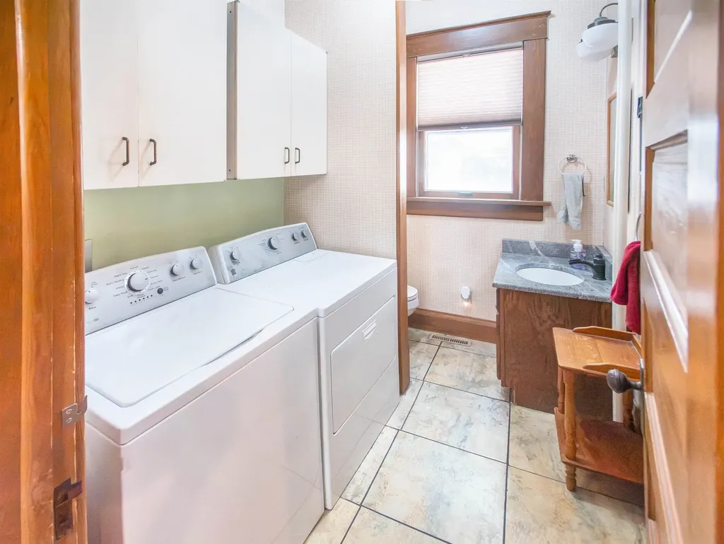 116 N F Wellington KS 67152