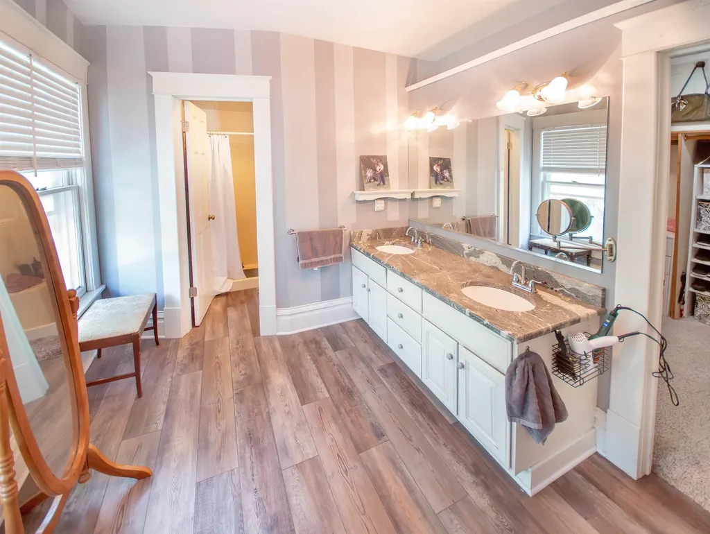 116 N F Wellington KS 67152