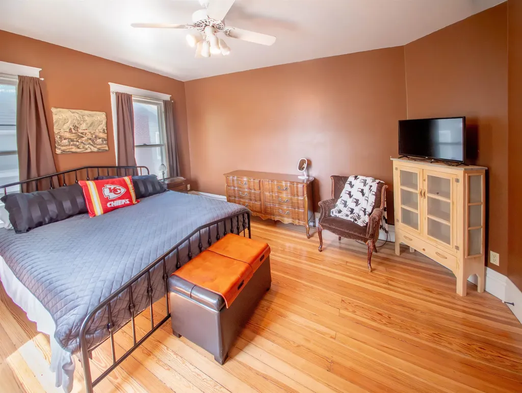 116 N F Wellington KS 67152