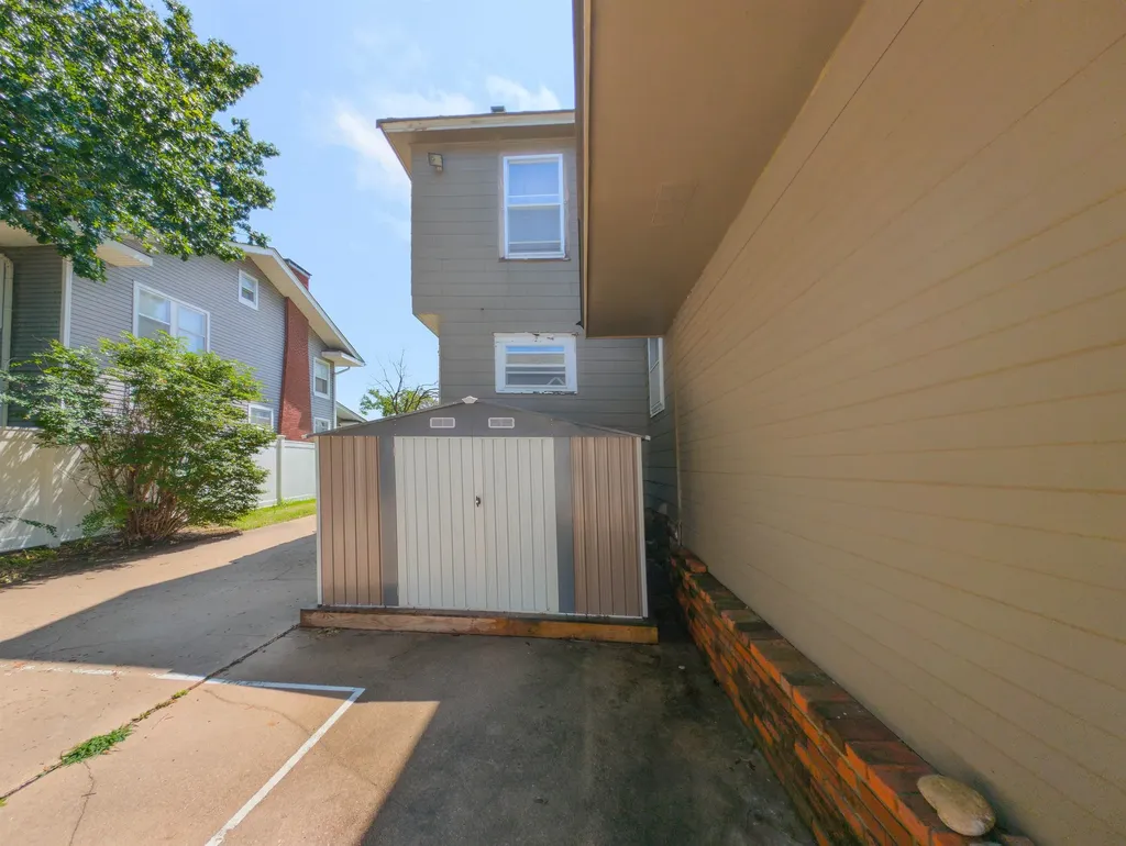 116 N F Wellington KS 67152