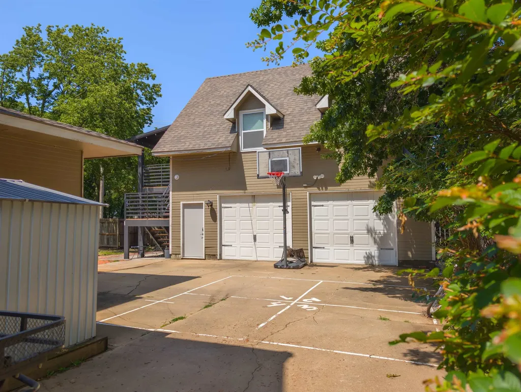 116 N F Wellington KS 67152