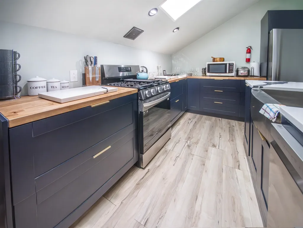 116 N F Wellington KS 67152