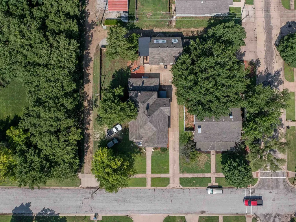 116 N F Wellington KS 67152
