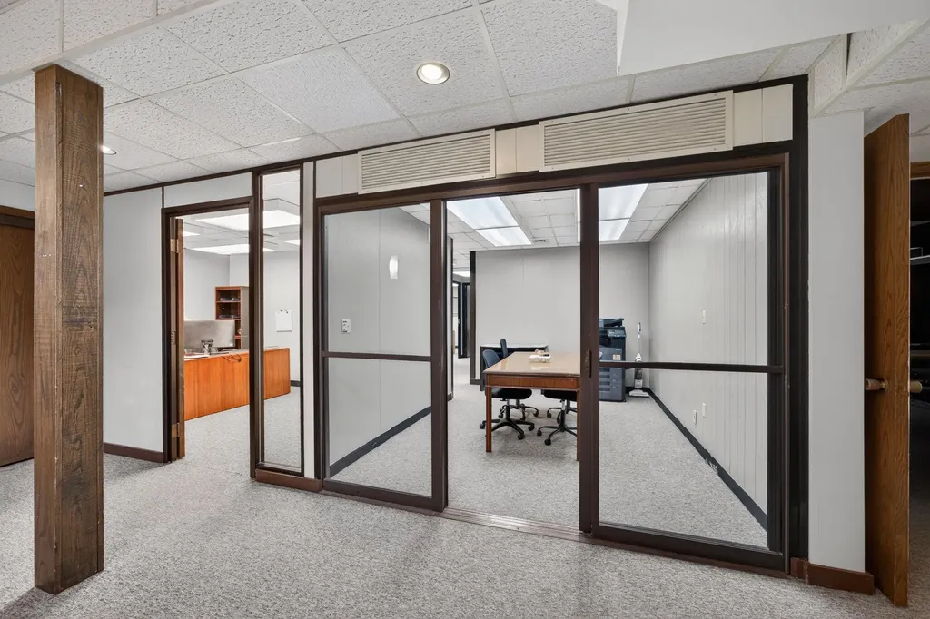 144 N Oliver Wichita KS 67208