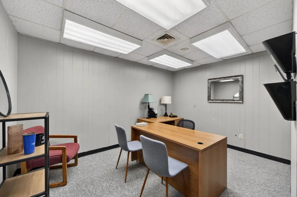 144 N Oliver Wichita KS 67208