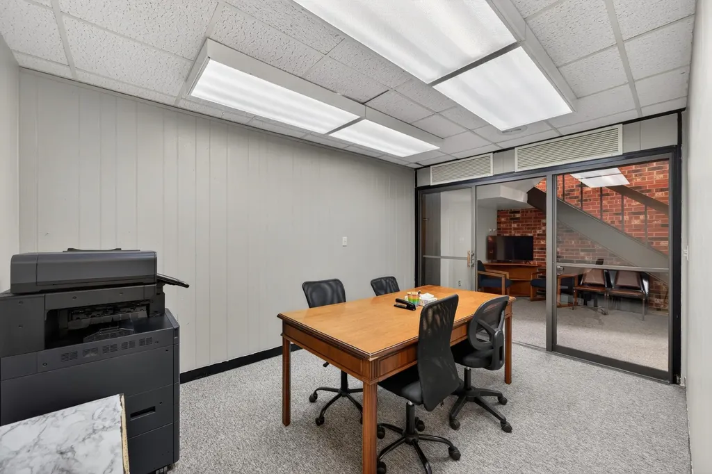 144 N Oliver Wichita KS 67208