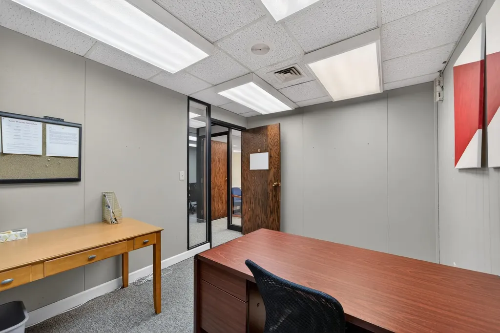 144 N Oliver Wichita KS 67208