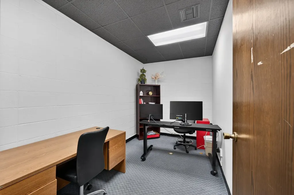144 N Oliver Wichita KS 67208