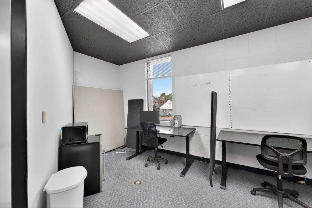 144 N Oliver Wichita KS 67208
