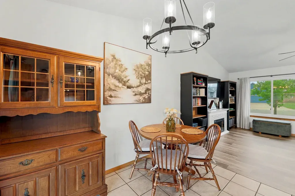3724 S Westgate Wichita KS 67215