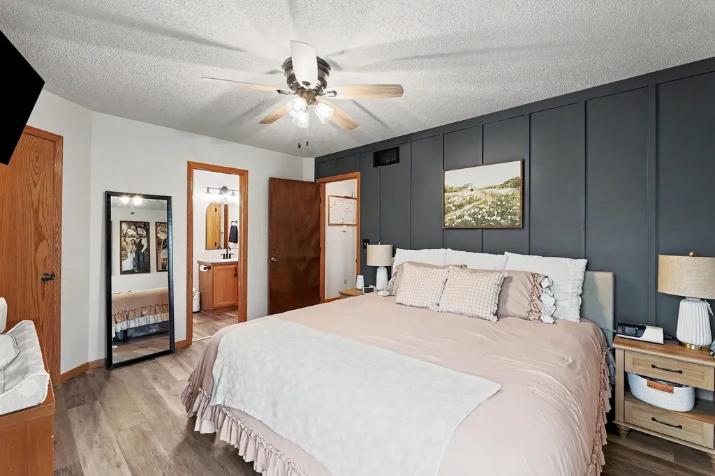 3724 S Westgate Wichita KS 67215