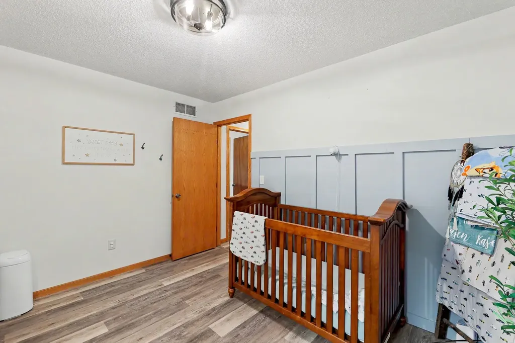 3724 S Westgate Wichita KS 67215