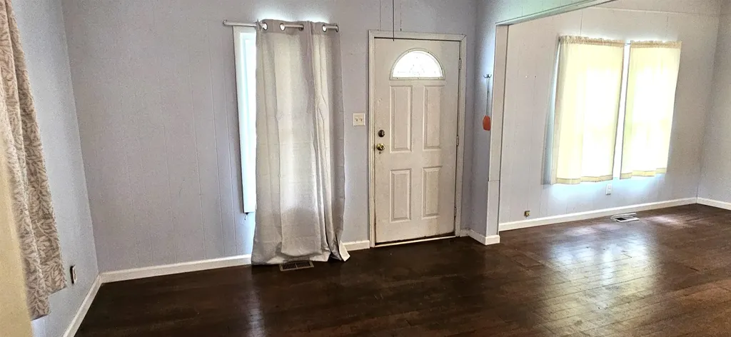 715 Platter Street Winfield KS 67156
