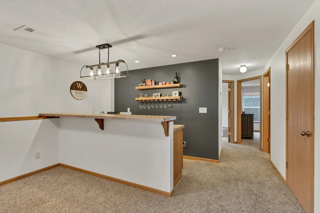 1481 S Shiloh Court Wichita KS 67207