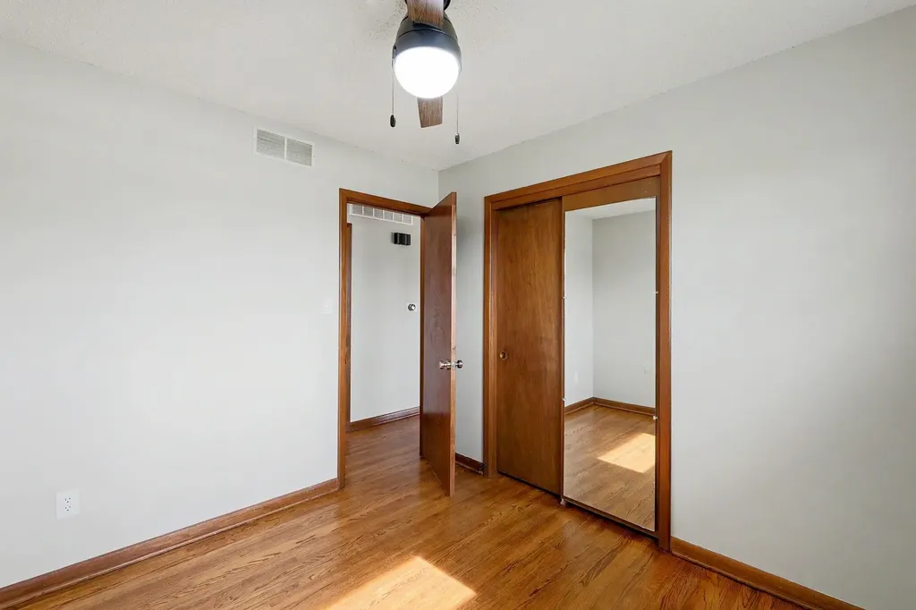1435 S Rock Road Derby KS 63037