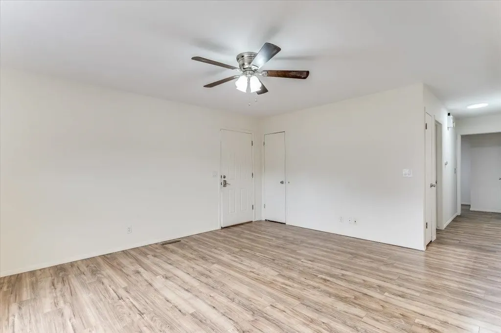 3003 S Chase Wichita KS 67217