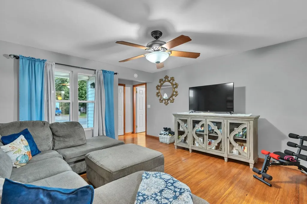 2940 S Walnut Wichita KS 67217