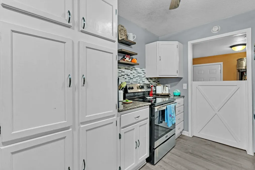 2940 S Walnut Wichita KS 67217