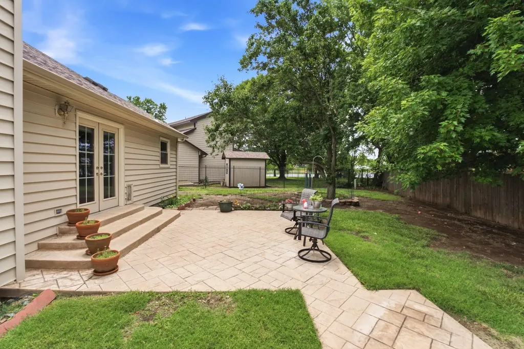 411 N Judith Circle Wichita KS 67212