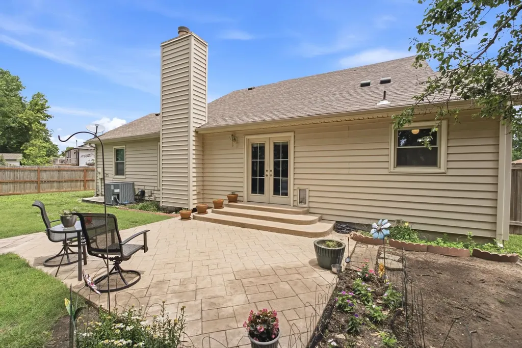 411 N Judith Circle Wichita KS 67212