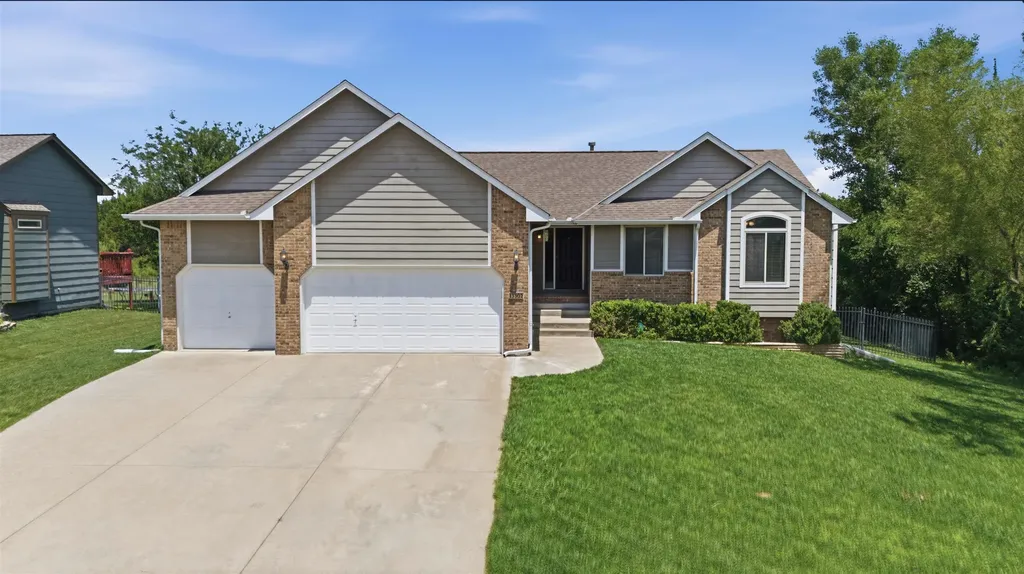 13302 E Laguna Wichita KS 67230