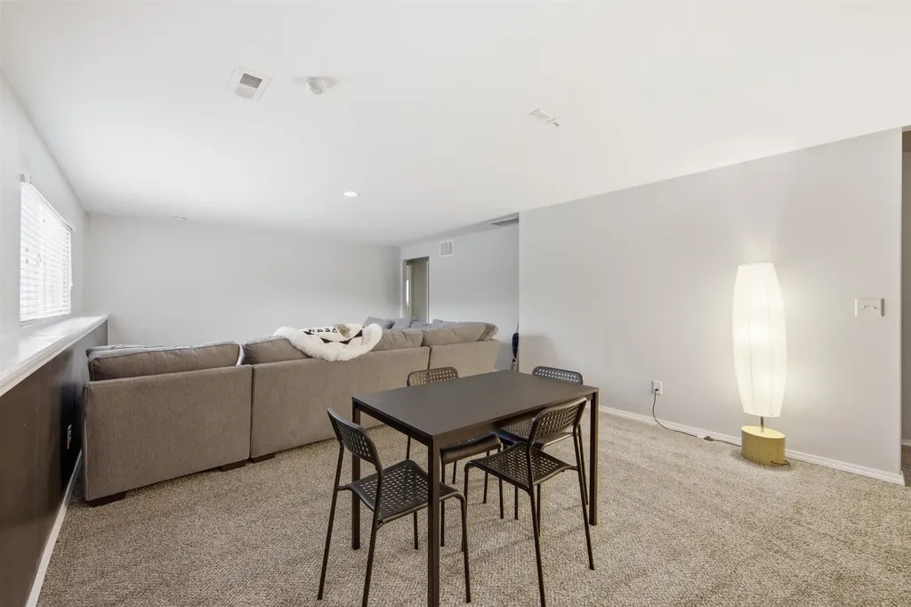 13302 E Laguna Wichita KS 67230