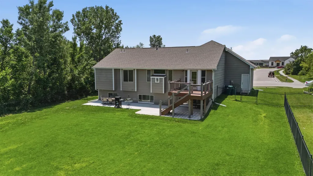 13302 E Laguna Wichita KS 67230