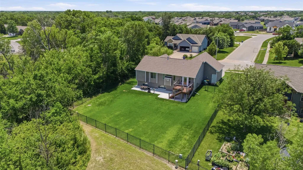 13302 E Laguna Wichita KS 67230